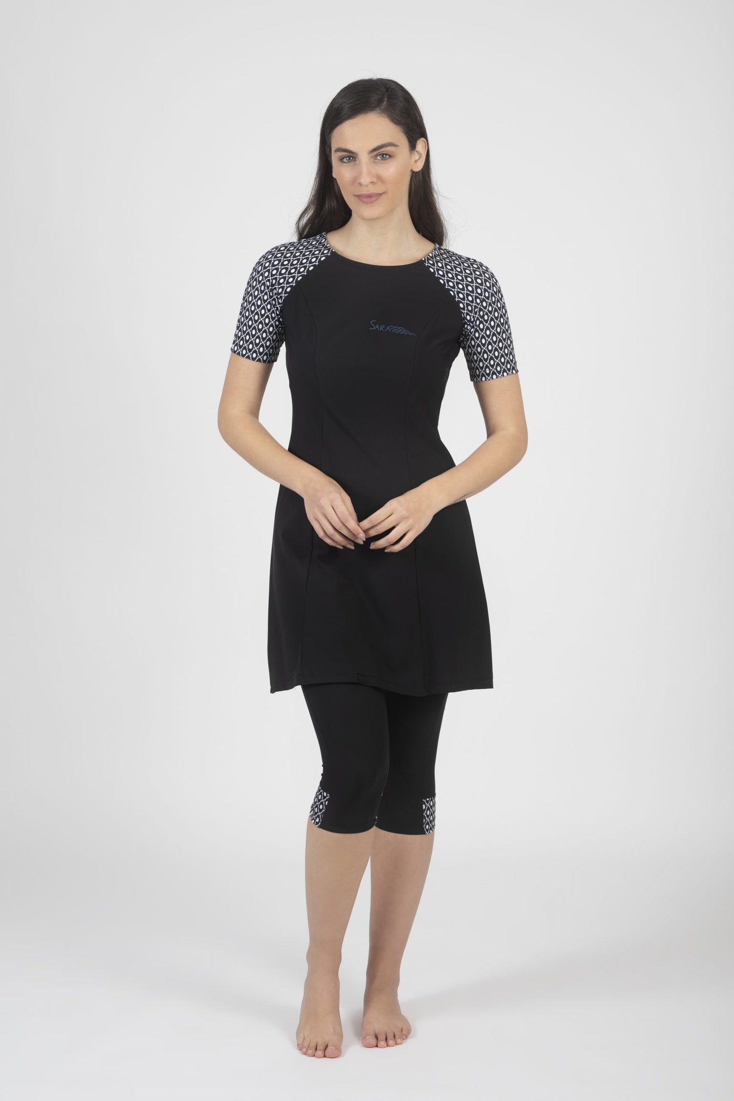 טוניקה שרוול קצר שחור לבן